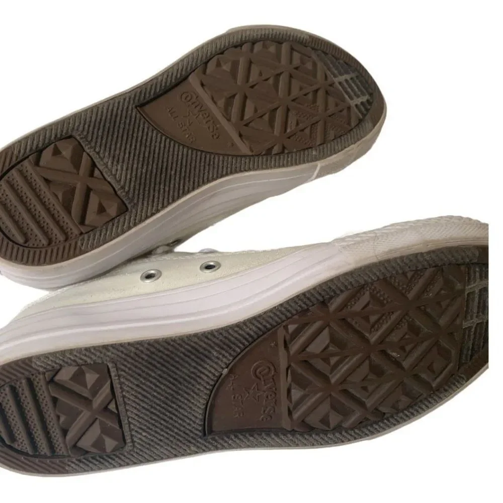 Converse All Star Kids Size‎ 2 Metallic Sneakers